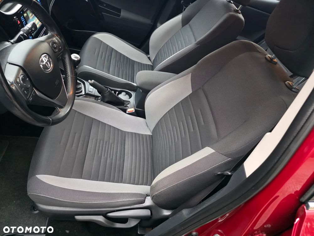 Toyota Auris 1.2 Turbo Comfort - 10