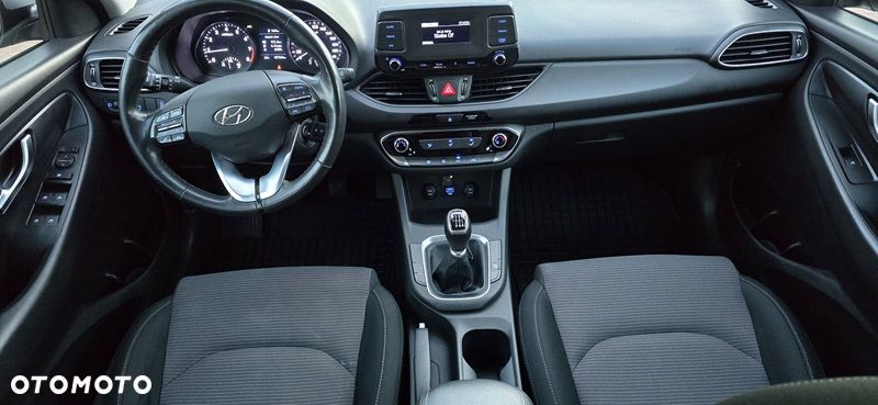 Hyundai i30 1.5 DPI Comfort - 8