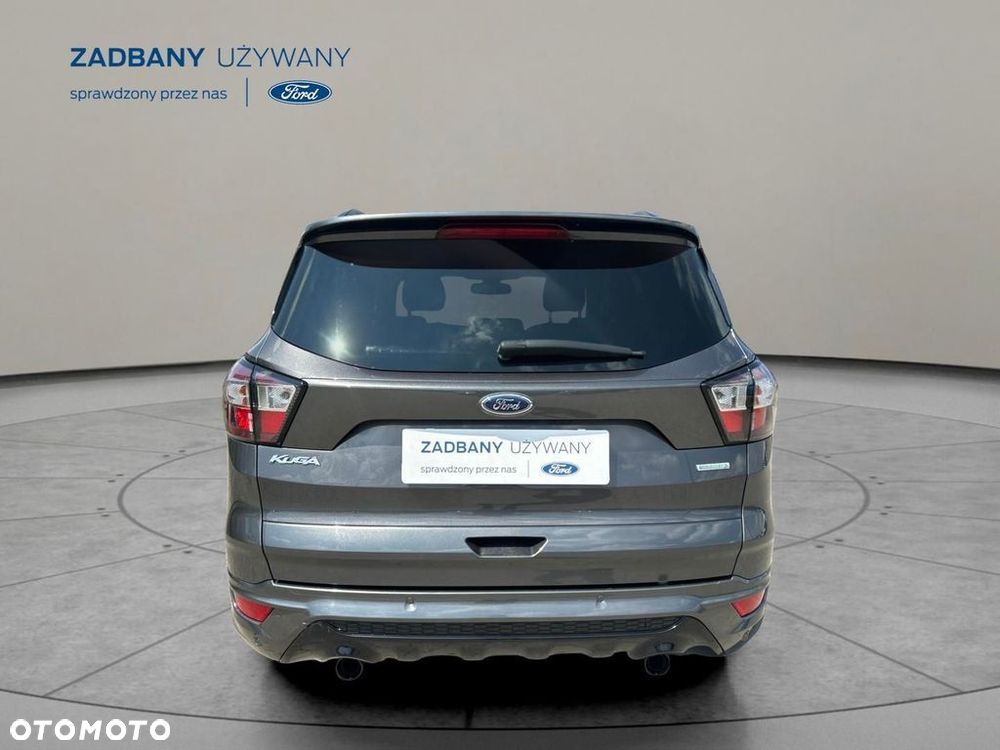Ford Kuga - 4