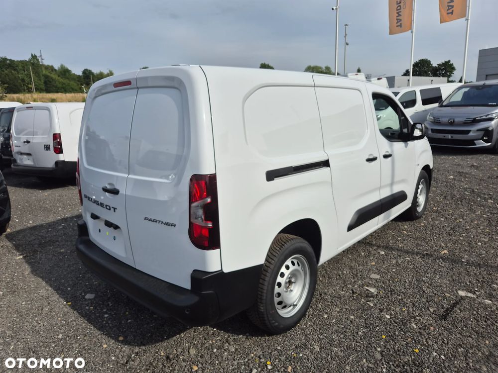 Peugeot Partner Furgon Long 950kg 1.5 HDi 130KM EAT8 AUTOMAT 3 osobowy !! OD RĘKI !! - 6
