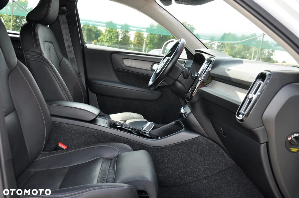 Volvo XC 40 D3 Inscription - 38