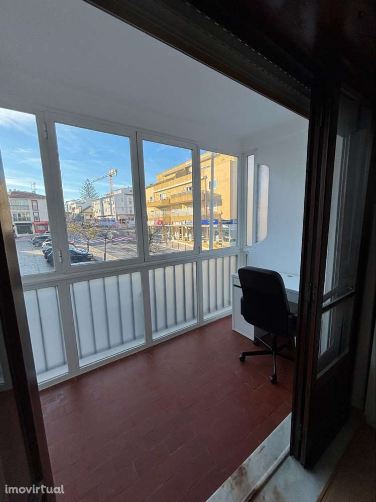 Quarto - localizado em Carcavelos Lisbon - Grande imagem: 3/10