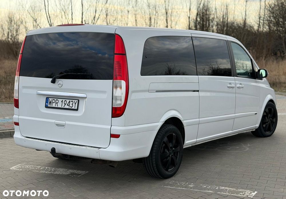 Mercedes-Benz Viano - 9