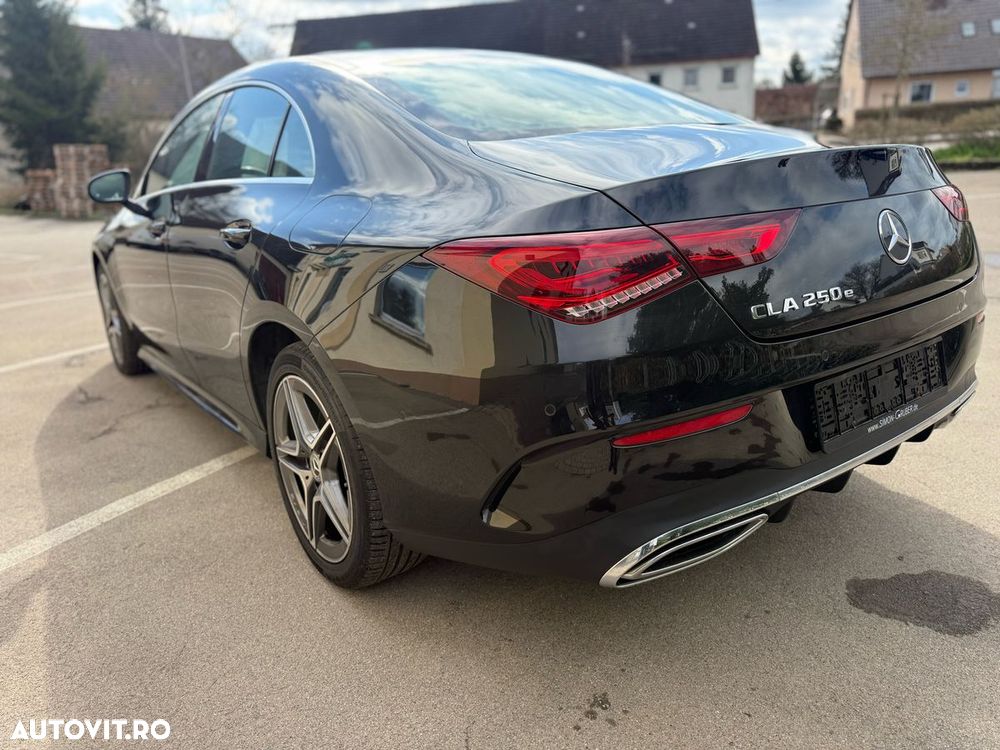 Mercedes-Benz CLA - 2