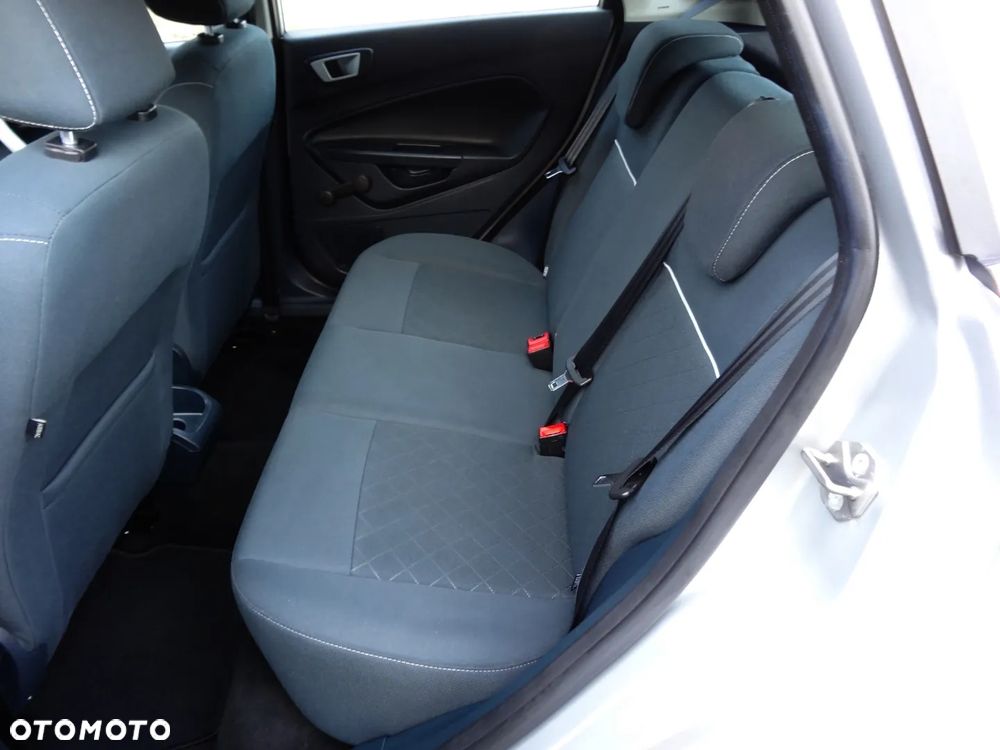 Ford Fiesta 1.25 Titanium EU5 - 18