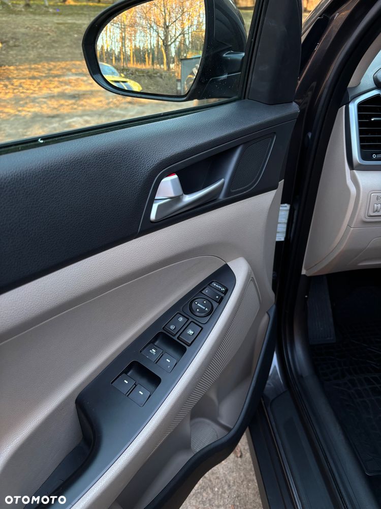 Hyundai Tucson 1.7 CRDI BlueDrive Premium 2WD DCT - 21