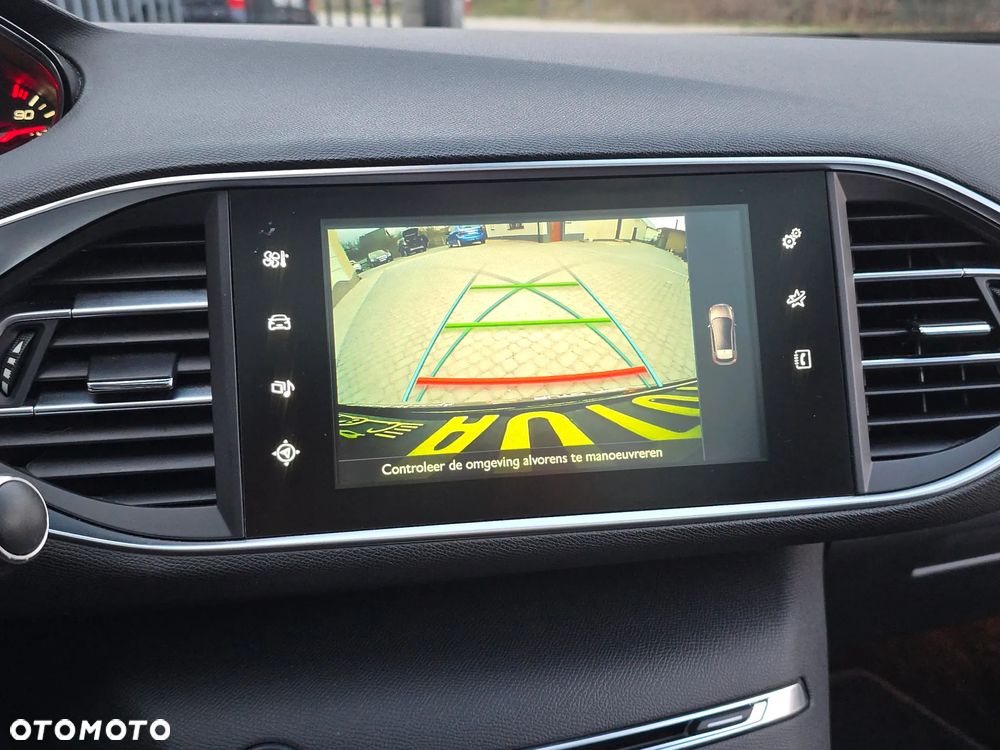 Peugeot 308 1.6 THP Active - 33
