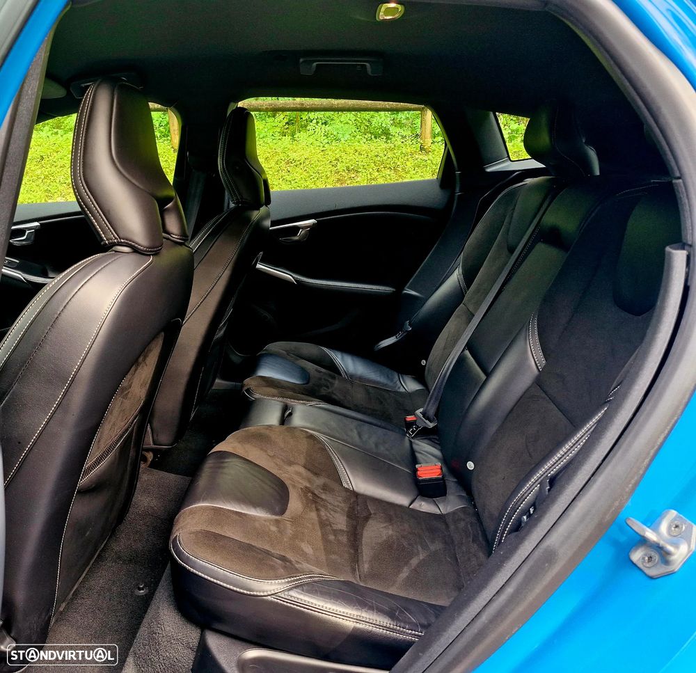 Volvo V40 1.6 D2 R-Design - 17