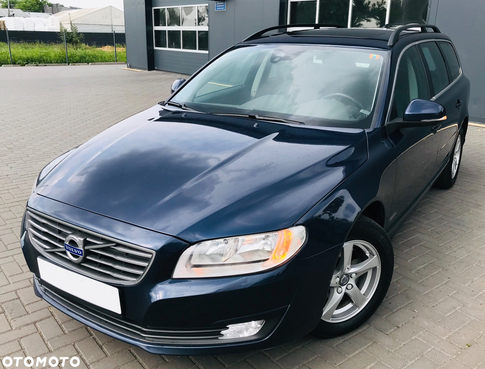 Volvo V70 2.0D Kinetic - 4