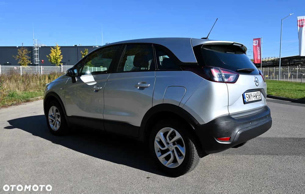 Opel Crossland X - 17