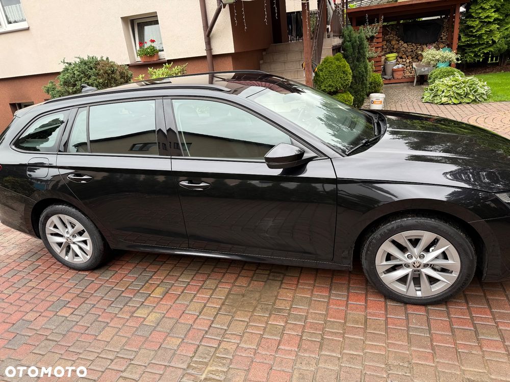 Skoda Octavia 2.0 TDI DSG Tour - 2