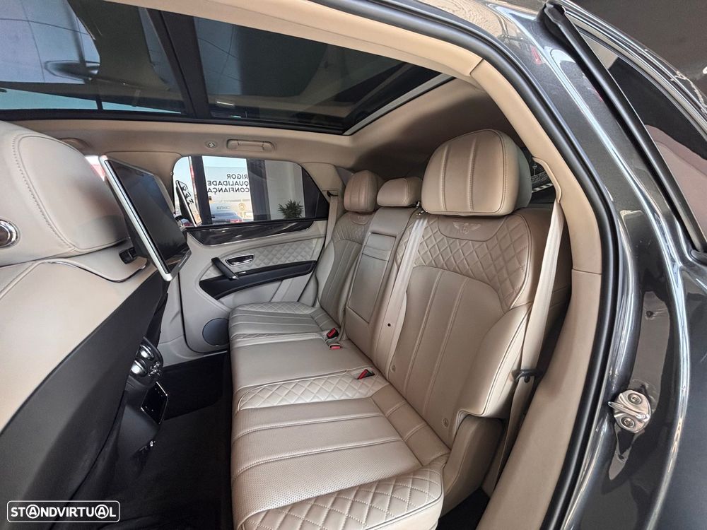 Bentley Bentayga - 16