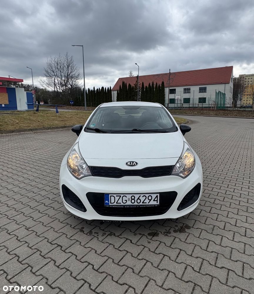 Kia Rio 1.1 crdi L - 2