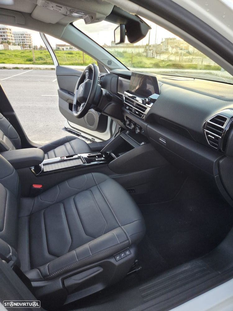 Citroën e-C4 X Shine - 17