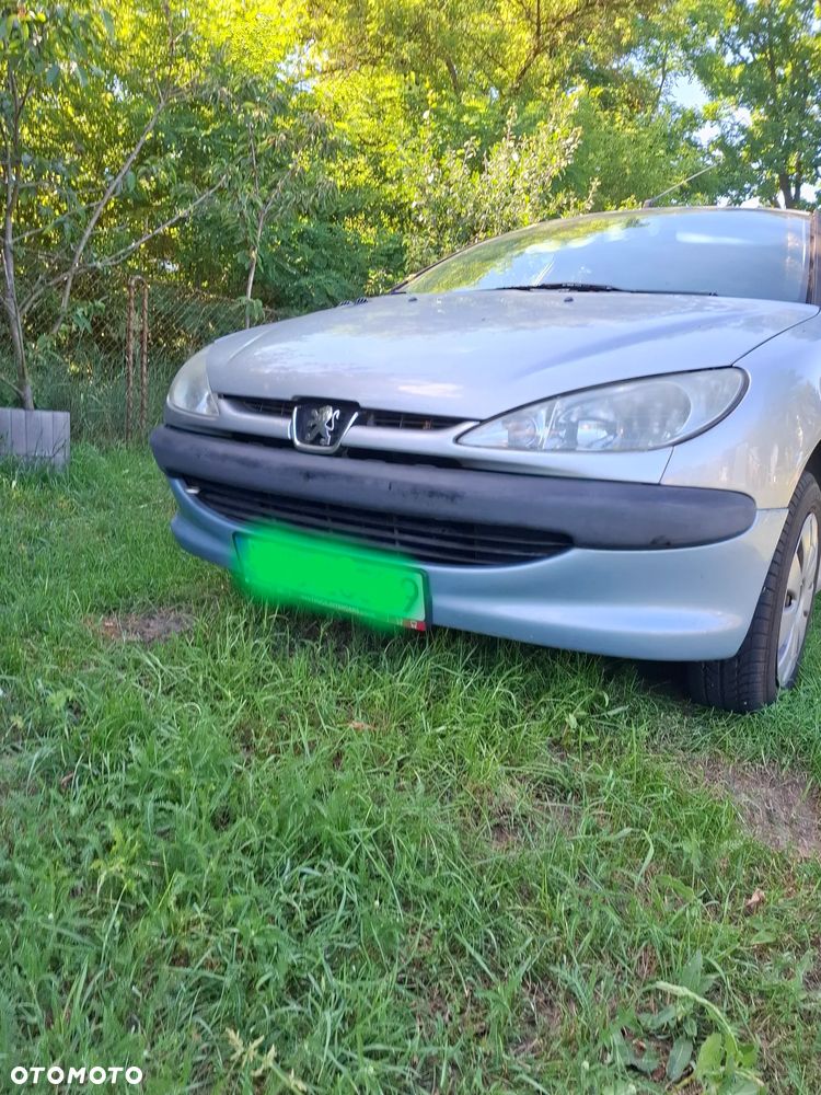 Peugeot 206 1.1 XR Presence - 6