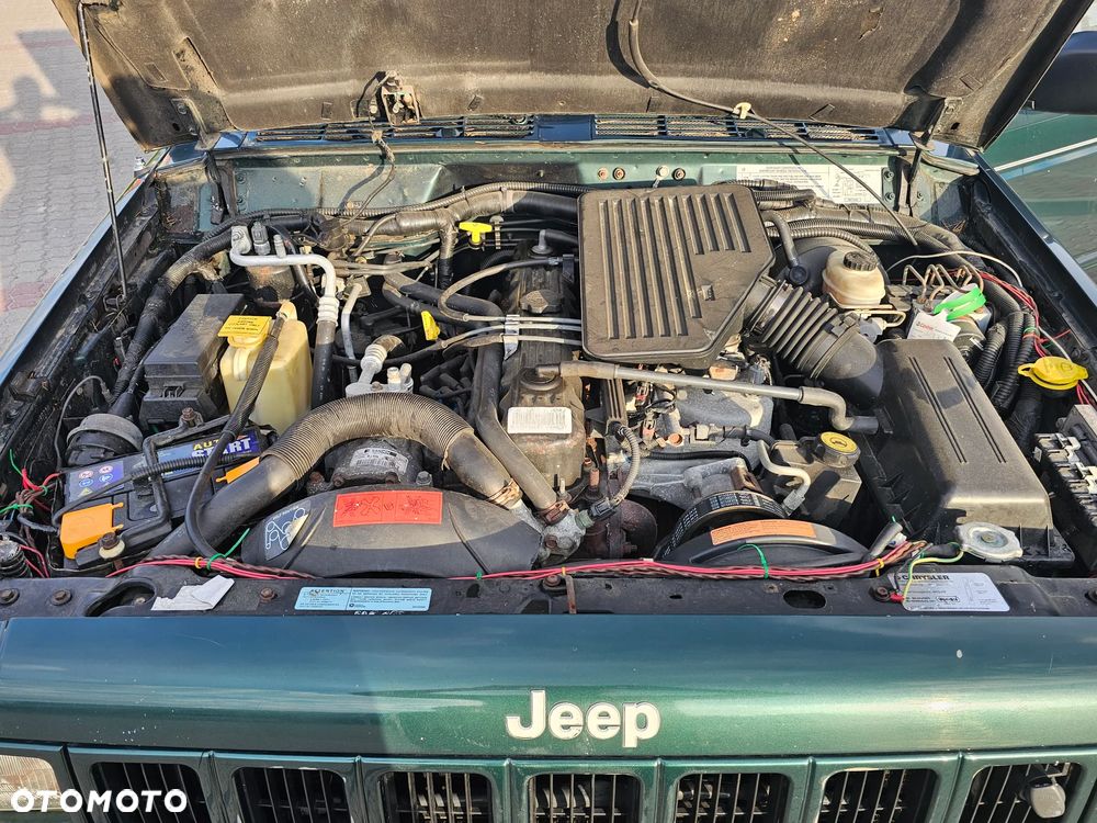 Jeep Cherokee 4.0 Limited - 7