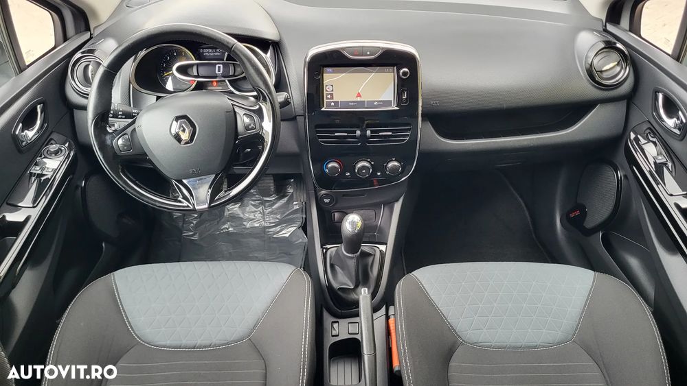 Renault Clio 1.5 dCi Expression - 9