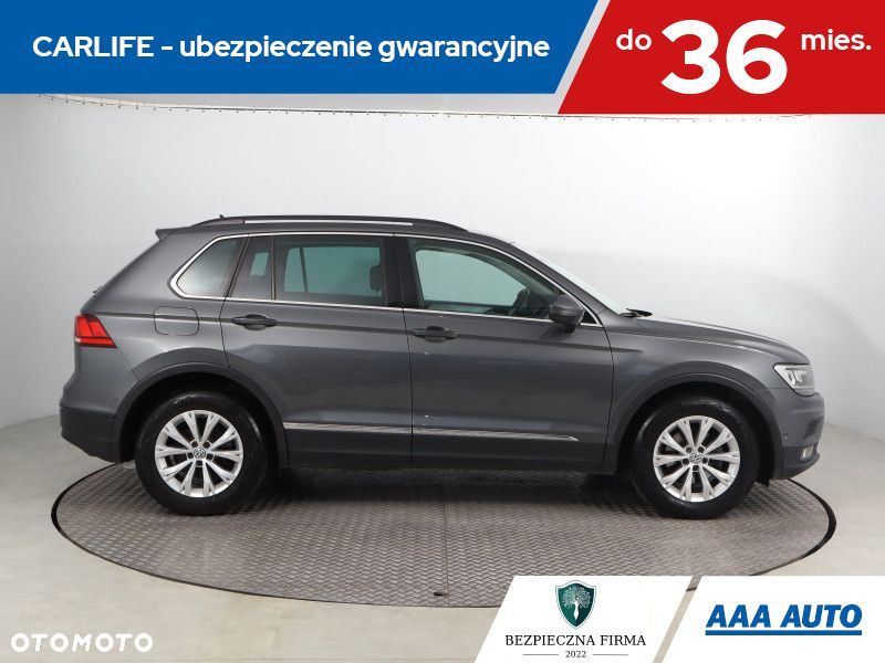 Volkswagen Tiguan - 7