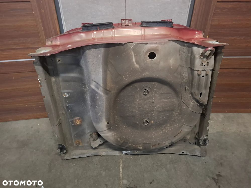 Ćwiartka bagażnika wanna Nissan Juke 2011 rok kolor NAH - 4