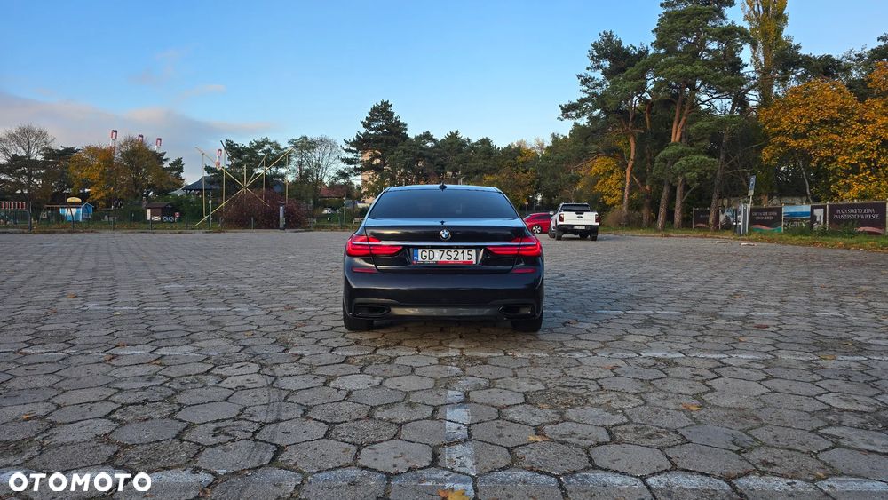 BMW Seria 7 740Li xDrive - 6