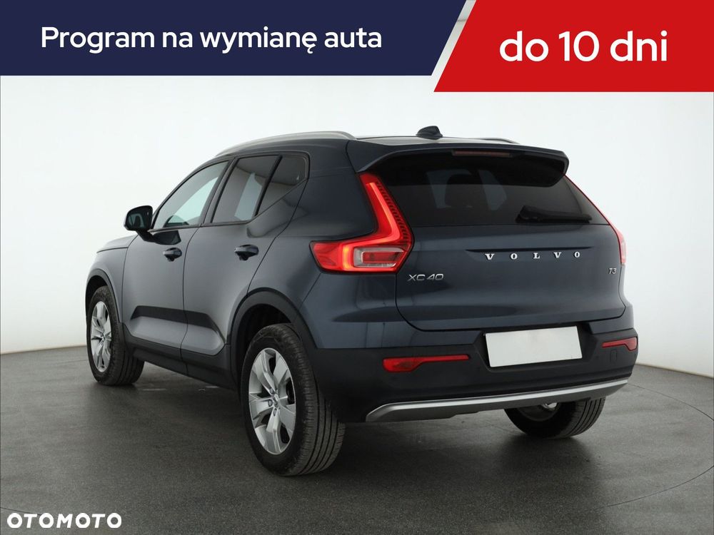 Volvo XC 40 - 5