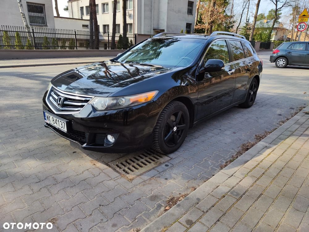 Honda Accord 2.0 Lifestyle - 1