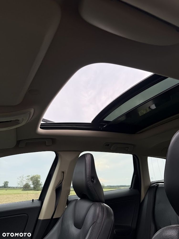 Volvo XC 60 - 19