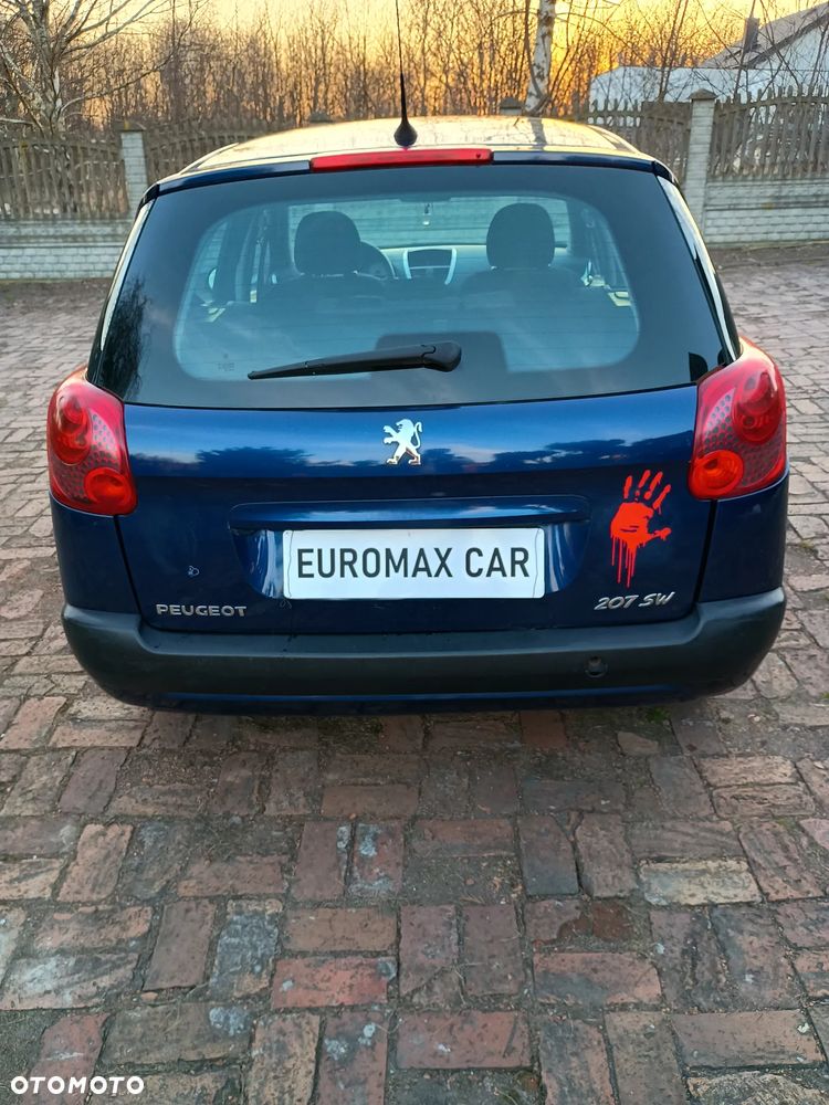 Peugeot 407 - 8