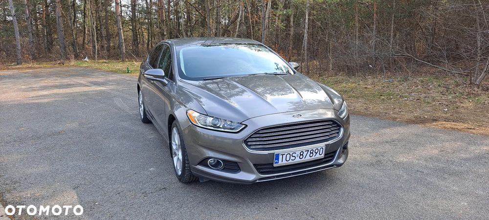 Ford Fusion - 1