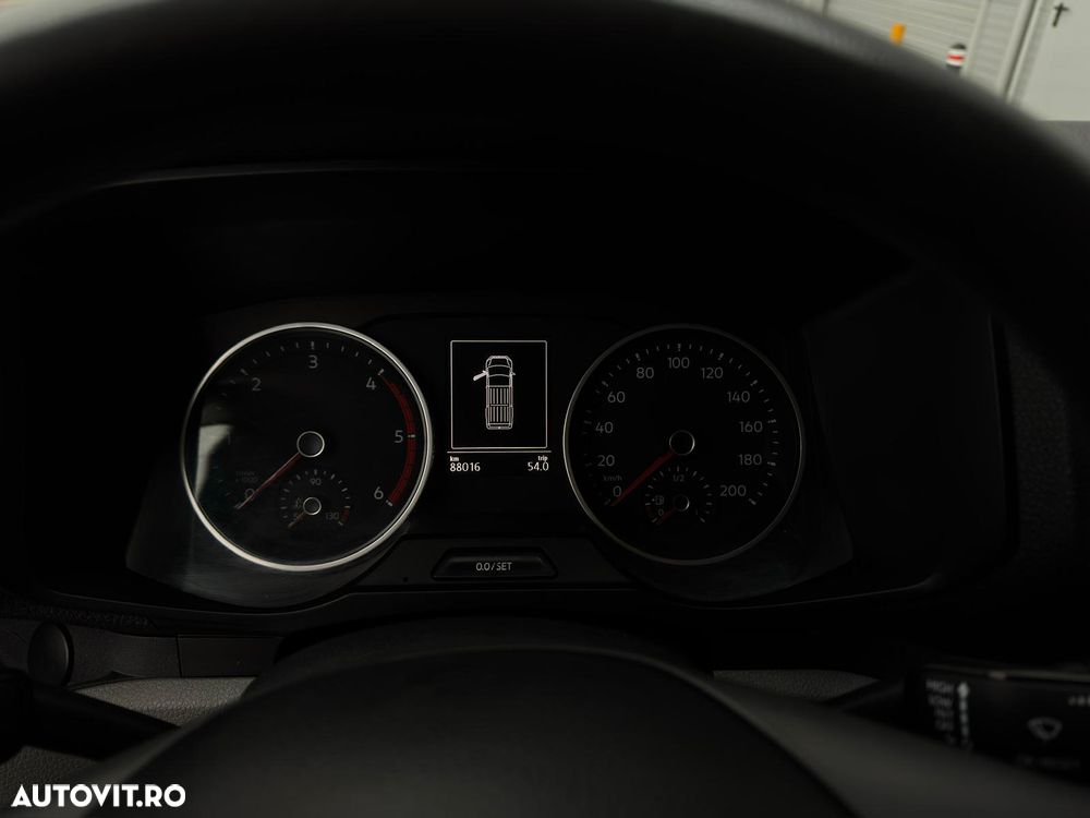 Volkswagen Crafter - 16