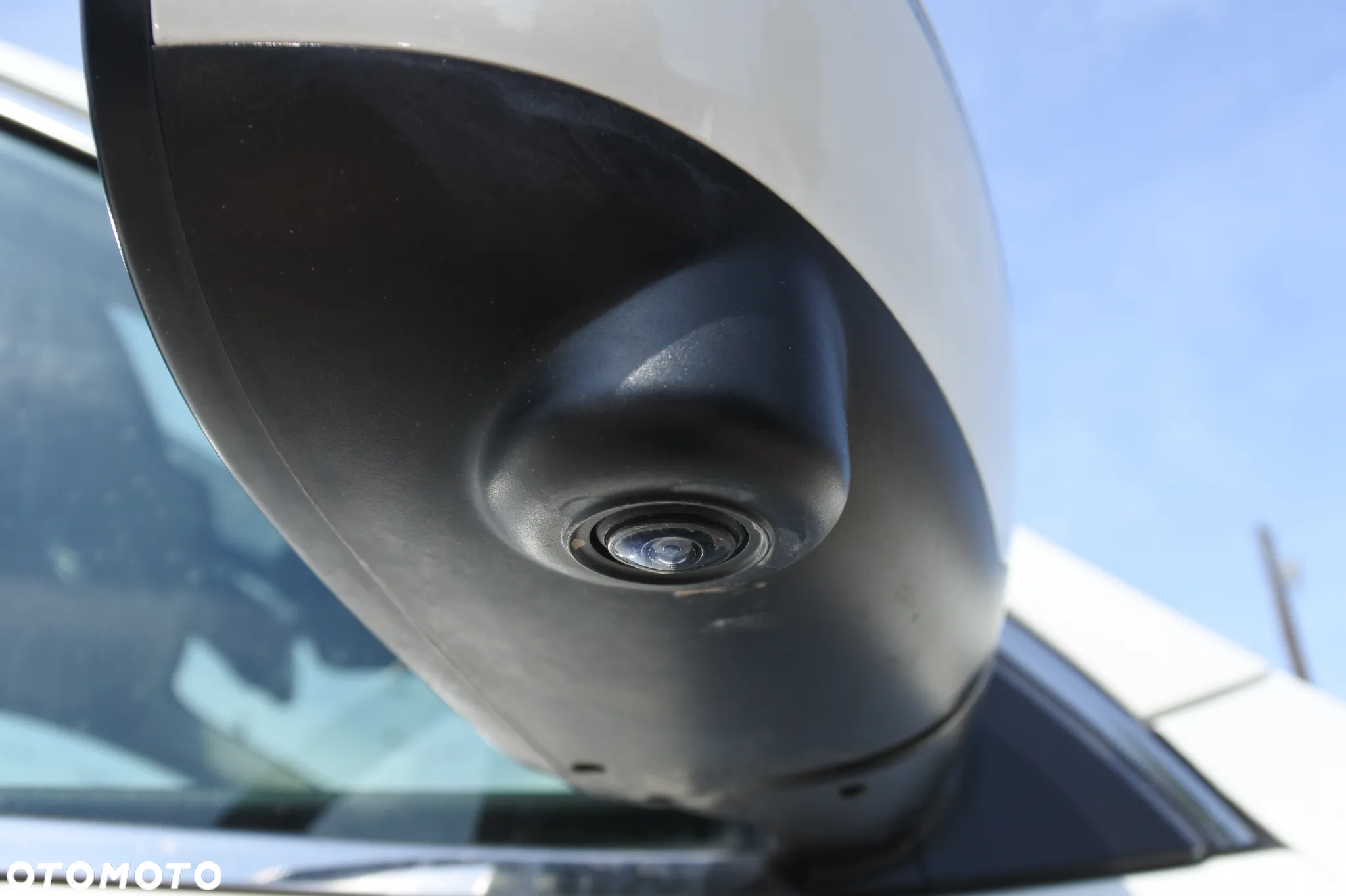 Nissan Qashqai 1.2 DIG-T Xtronic TEKNA - 32