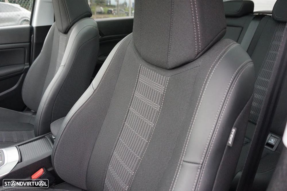 Peugeot 308 BlueHDi FAP 130 Stop & Start Allure - 31