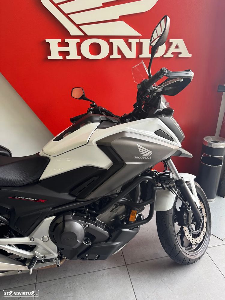 Honda NC750X caixa automatica - 3