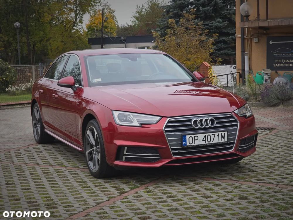 Audi A4 Limousine - 1