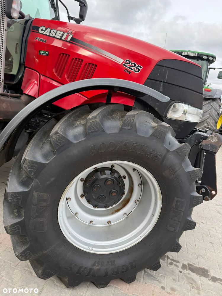 Case IH CVX 225 PUMA    NEW HOLLAND T 7.250   215 - 12