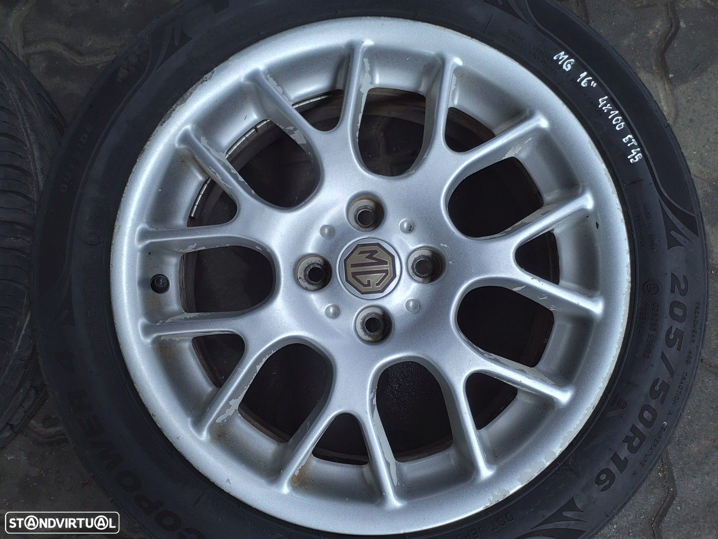 Jantes MG ZR R16 com pneus 205/50 furação 4x100 - 3