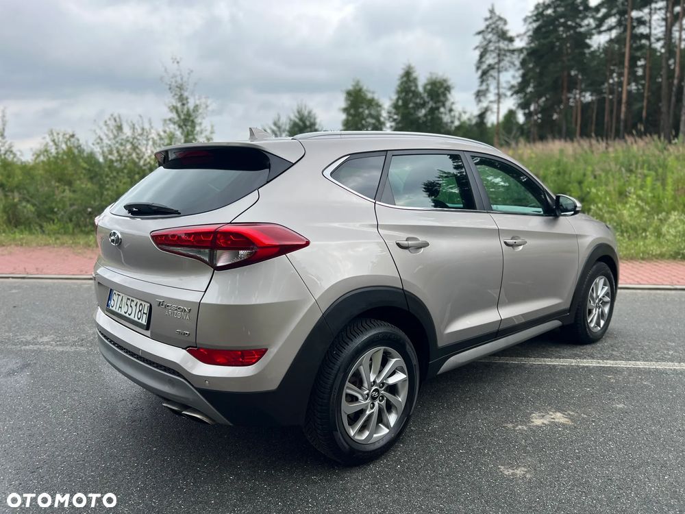Hyundai Tucson - 4
