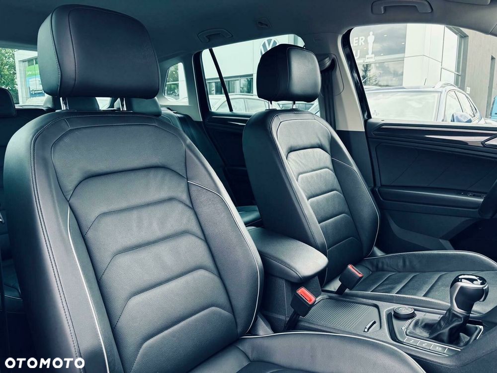 Volkswagen Tiguan 2.0 TDI SCR 4Mot Elegance DSG - 17