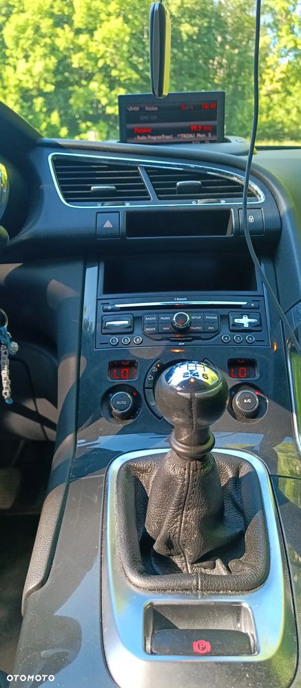 Peugeot 3008 1.6 Premium - 9