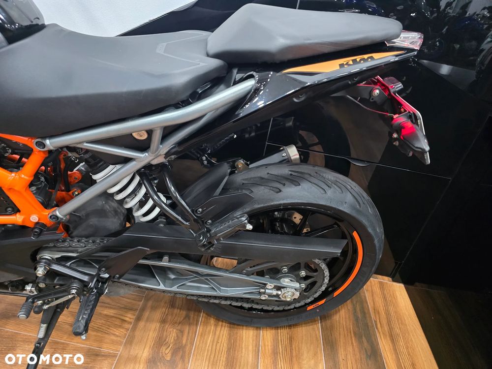 KTM Duke - 12