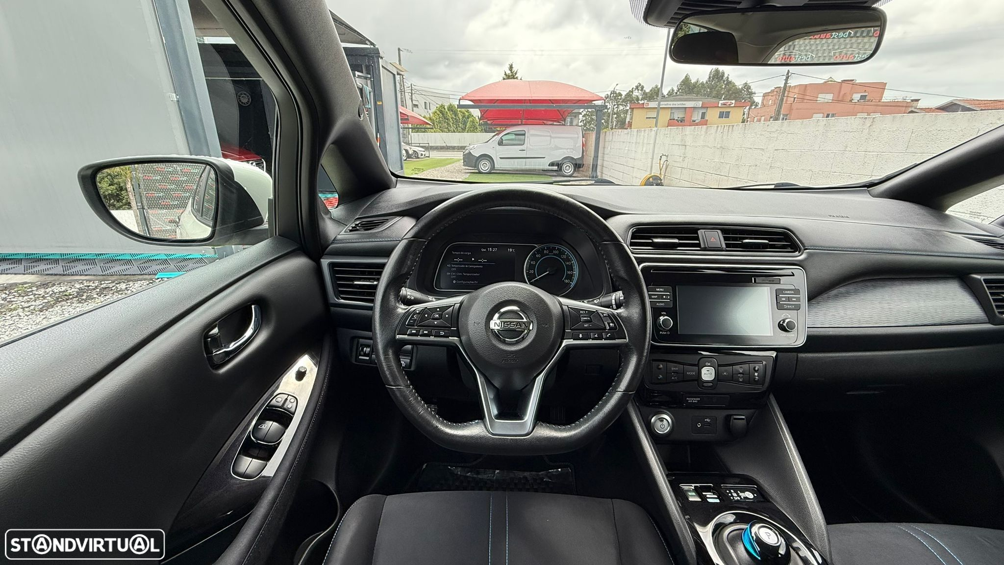 Nissan Leaf N-Connecta - 23