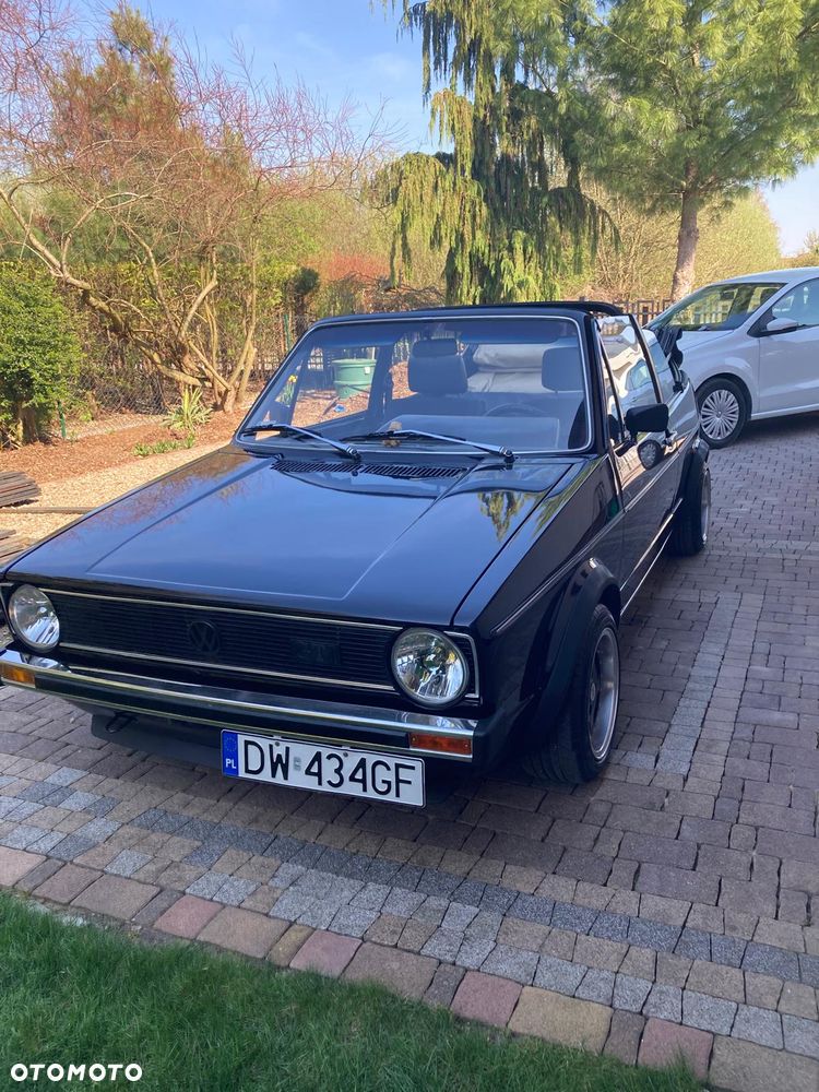 Volkswagen Golf - 6