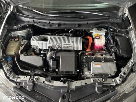 Toyota Auris 1.8 HSD Prestige - 13