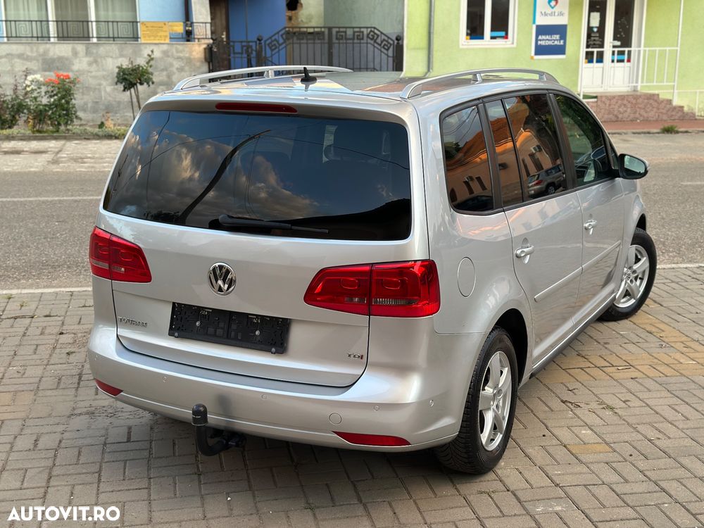 Volkswagen Touran 1.6 TDI DPF BlueMotion Technology Comfortline - 17