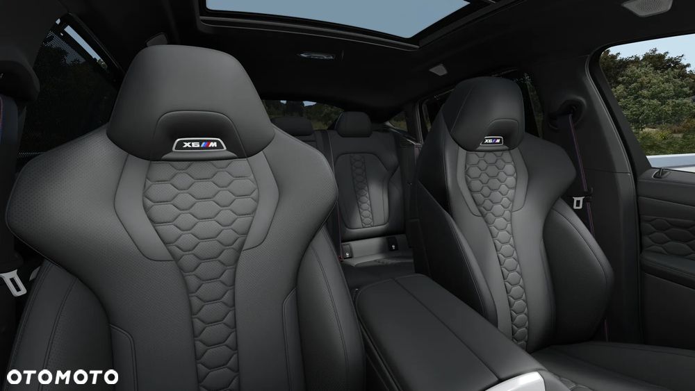 BMW X6M - 11