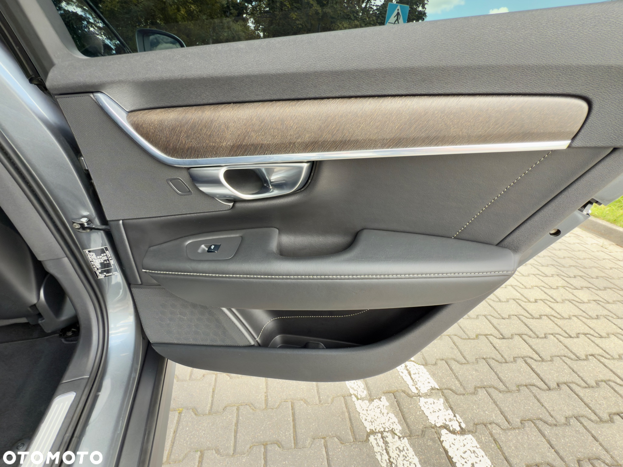 Volvo V90 D5 AWD Geartronic Inscription - 17