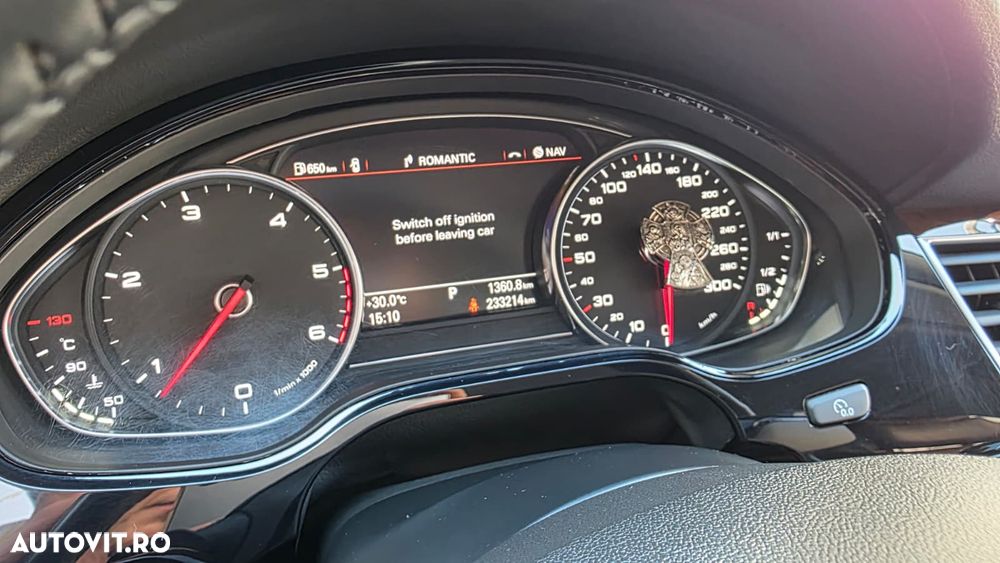 Audi A8 - 2