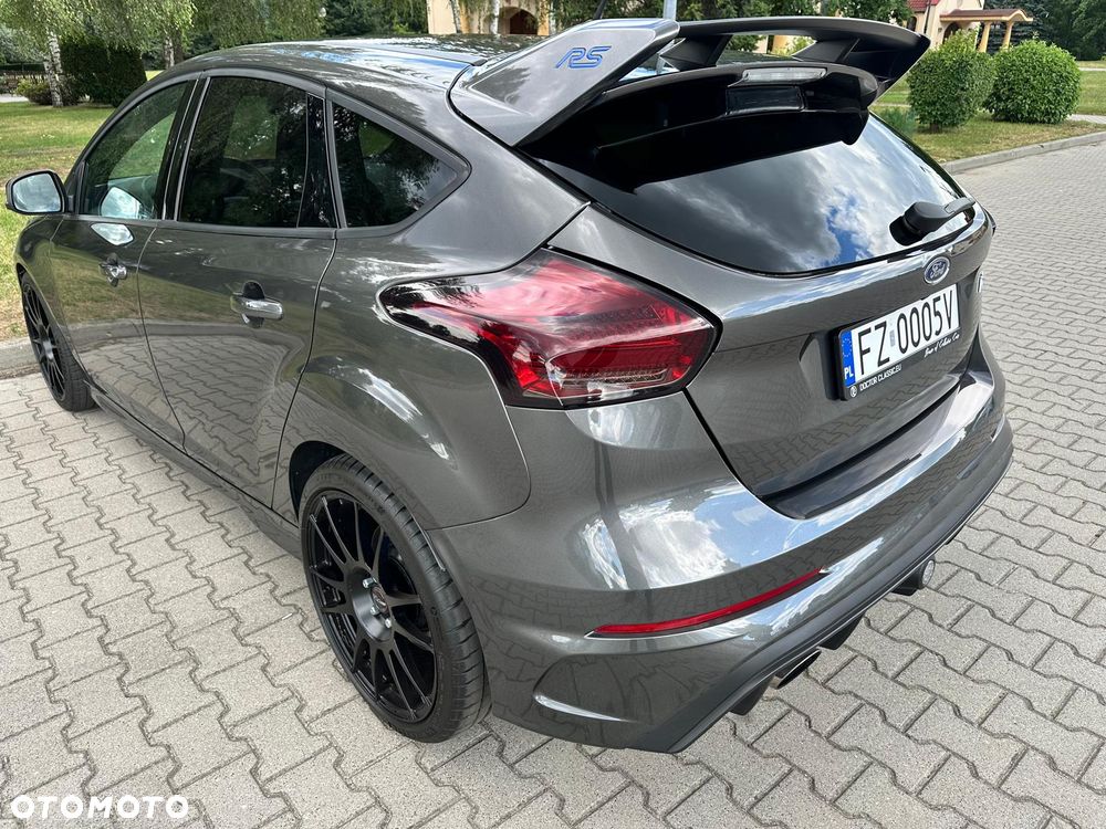 Ford Focus 2.3 EcoBoost RS - 24