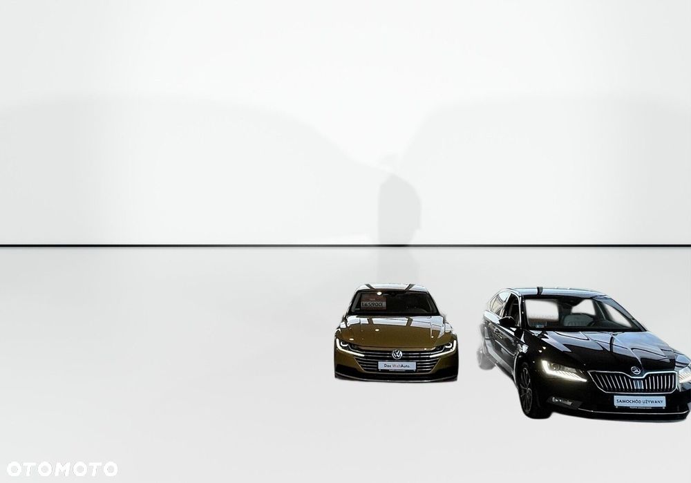 Toyota Avensis 1.8 Premium - 17