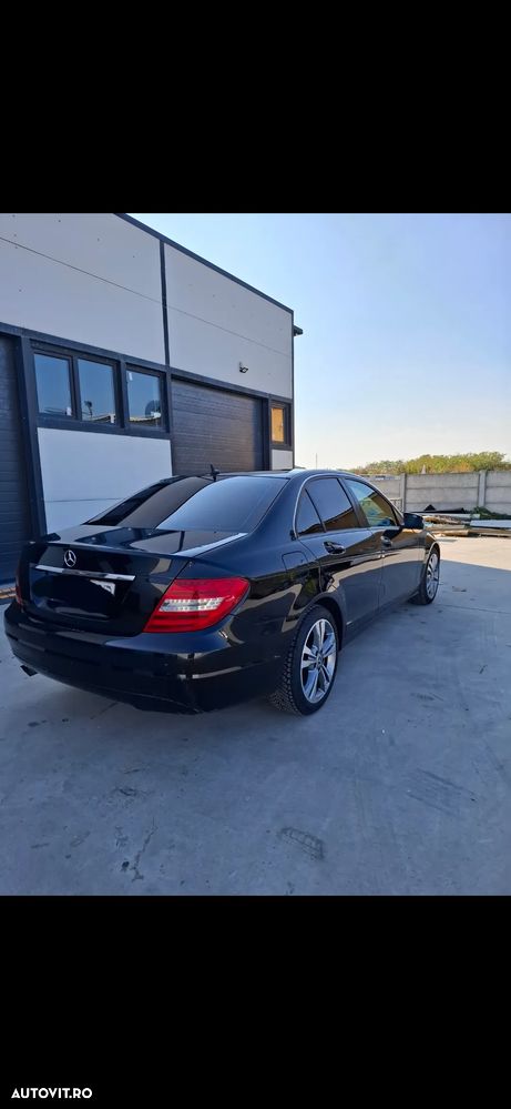 Mercedes-Benz C 200 CDI DPF (BlueEFFICIENCY) 7G-TRONIC - 3